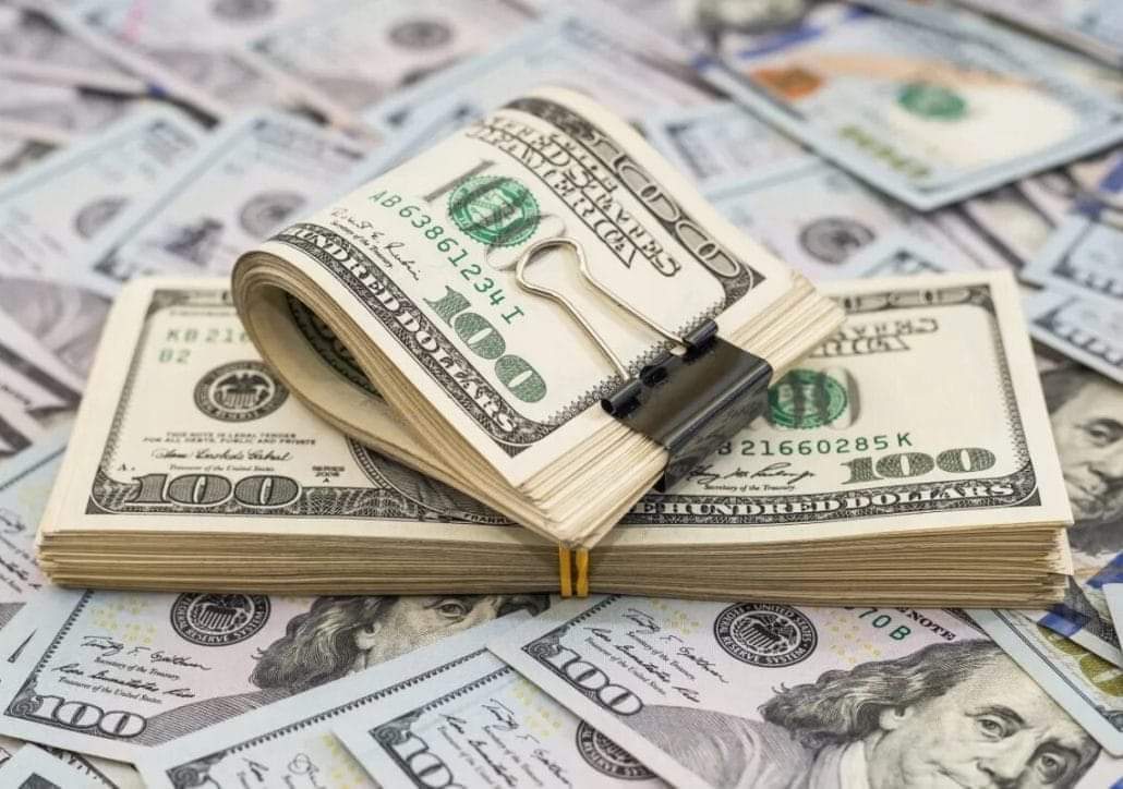 Dólar hoy camino a 60 pesos por uno. Y donde están más de 30 mil millones de dólares tomados en préstamos inútiles. Peligra estabilidad económica.  <a href="/ListinDiario/">LISTÍN DIARIO</a> <a href="/nuriapiera/">N Digital</a> <a href="/SIN24Horas/">Noticias SIN</a> <a href="/elnuevodiariord/">El Nuevo Diario</a> <a href="/DiarioLibre/">Diario Libre</a> <a href="/AbelMartinezD/">Abel Martínez Durán</a> <a href="/PeriodicoHoy/">Periódico Hoy</a> <a href="/DaniloMedina/">Danilo Medina</a> <a href="/charliemariotti/">Charles Mariotti Tapia</a>