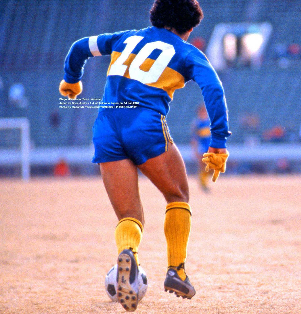 Diego Maradona (Boca Juniors) 10 Japan vs Boca Juniors 1-1 at