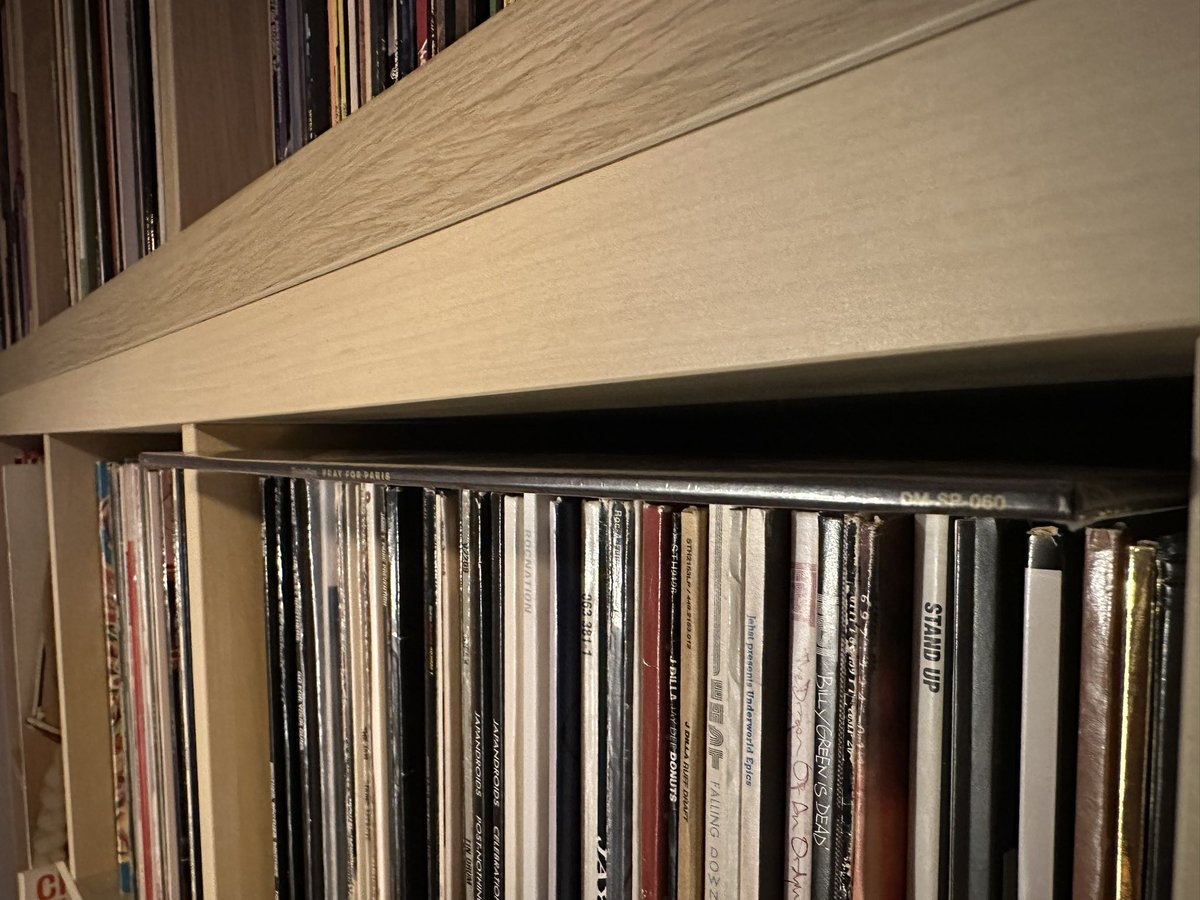 Samuel L tweet media