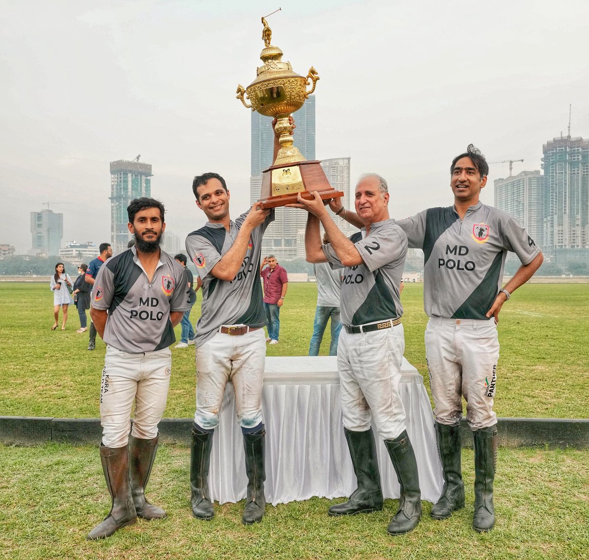 Amateurriders's tweet photo. Win it Wednesday💪🏼 #winitwednesday #winning #winner
#win #polo #polosport #poloteam #poloteams #sportsteam #sports #winterpoloseason #polofinals #tournamentfinals #EquestrianShowdown #polofield #polofun #polopolo #polotournament #poloplayers #tournament #poloadventures https://t.co/FyggcHRUpe