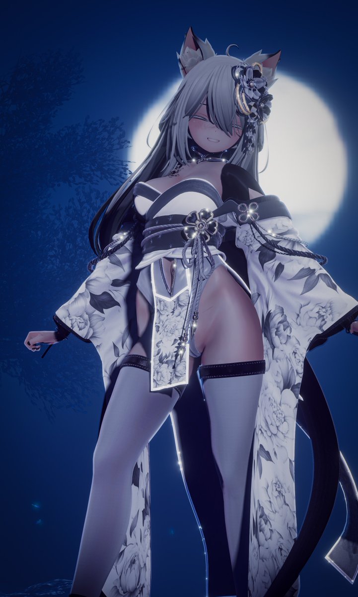 IshtarVRC's tweet image. Wandering under the moonlight~🌑