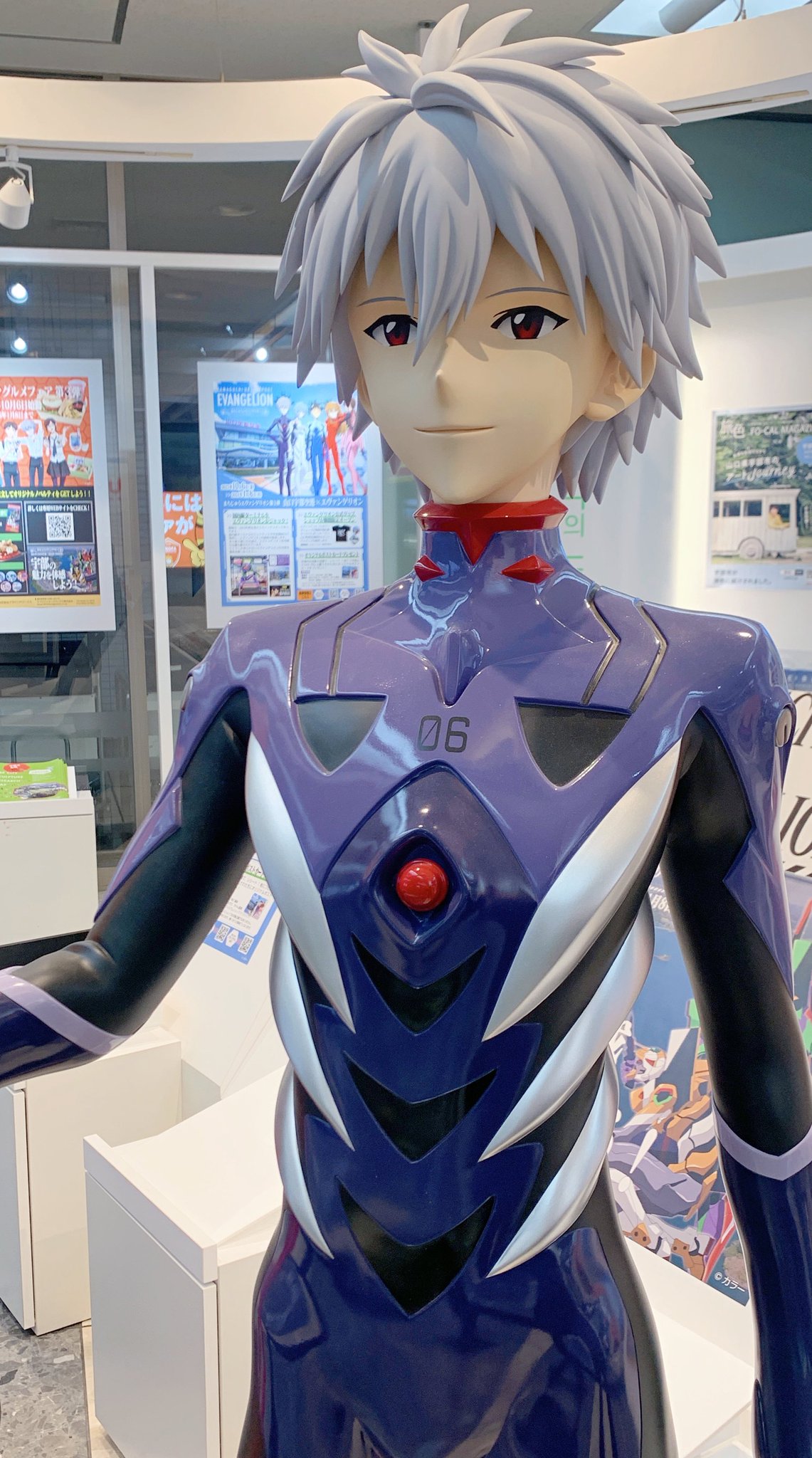 等身大フィギュア