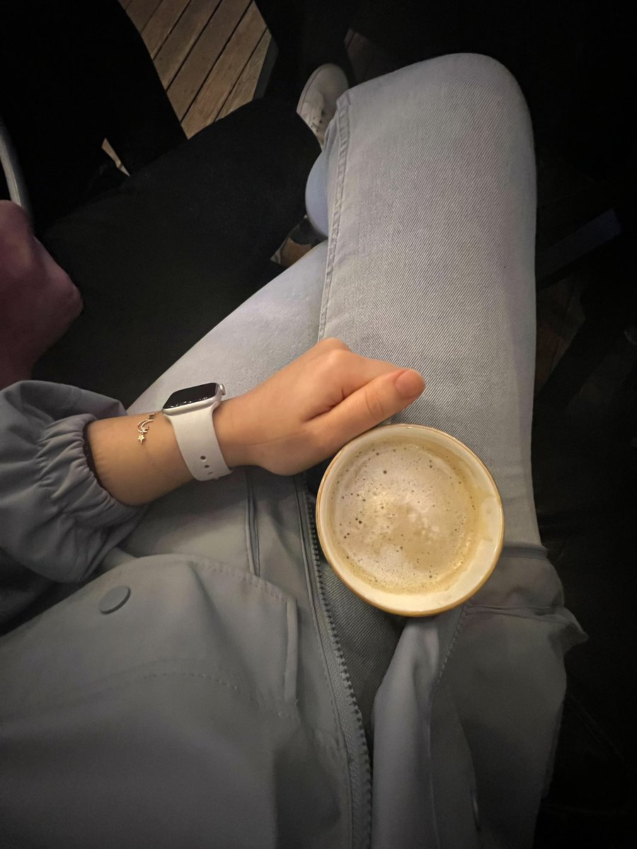 Bugün içtiğim 57263726 kahveden sadece biri😌🫶🏼
#kahve