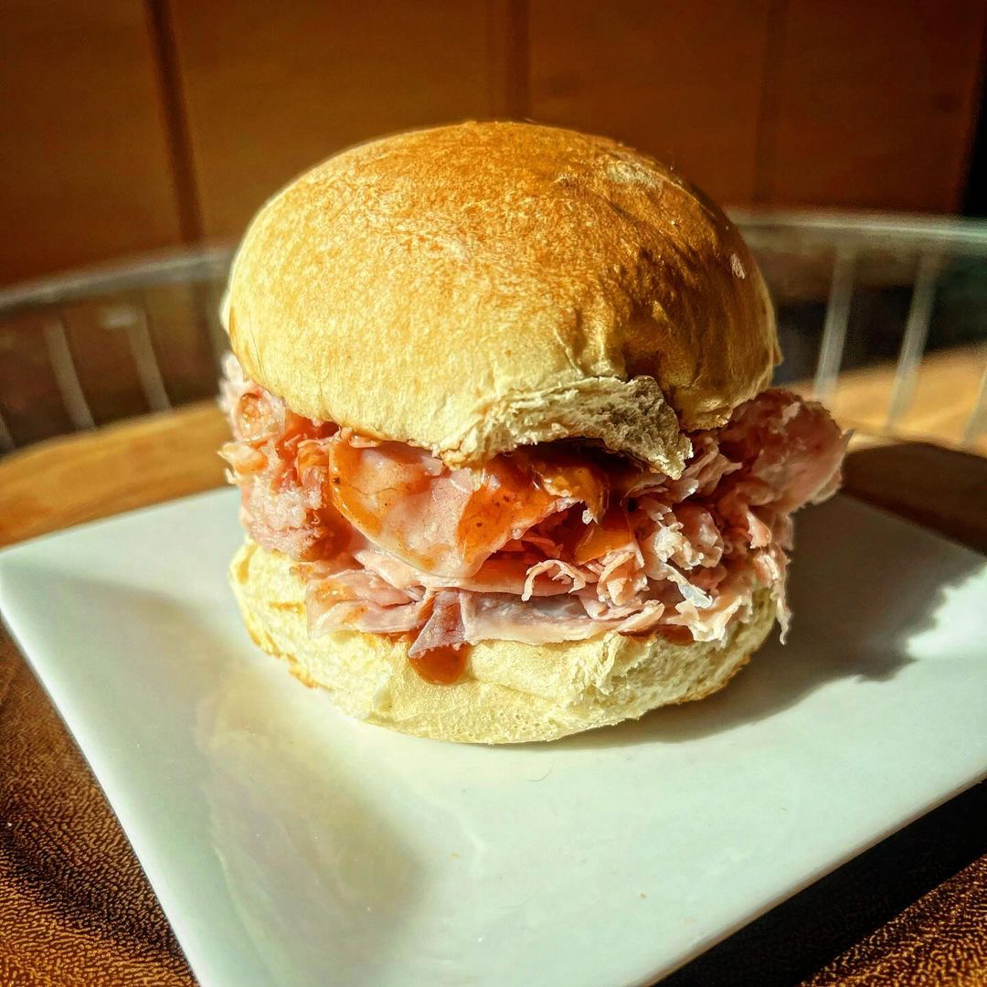 Sometimes less is more. Jay kept lunch simple with shaved ham on a #647SandwichRoll! Quick, easy, and delicious 😋 
📷: my_last_100_lbs on IG