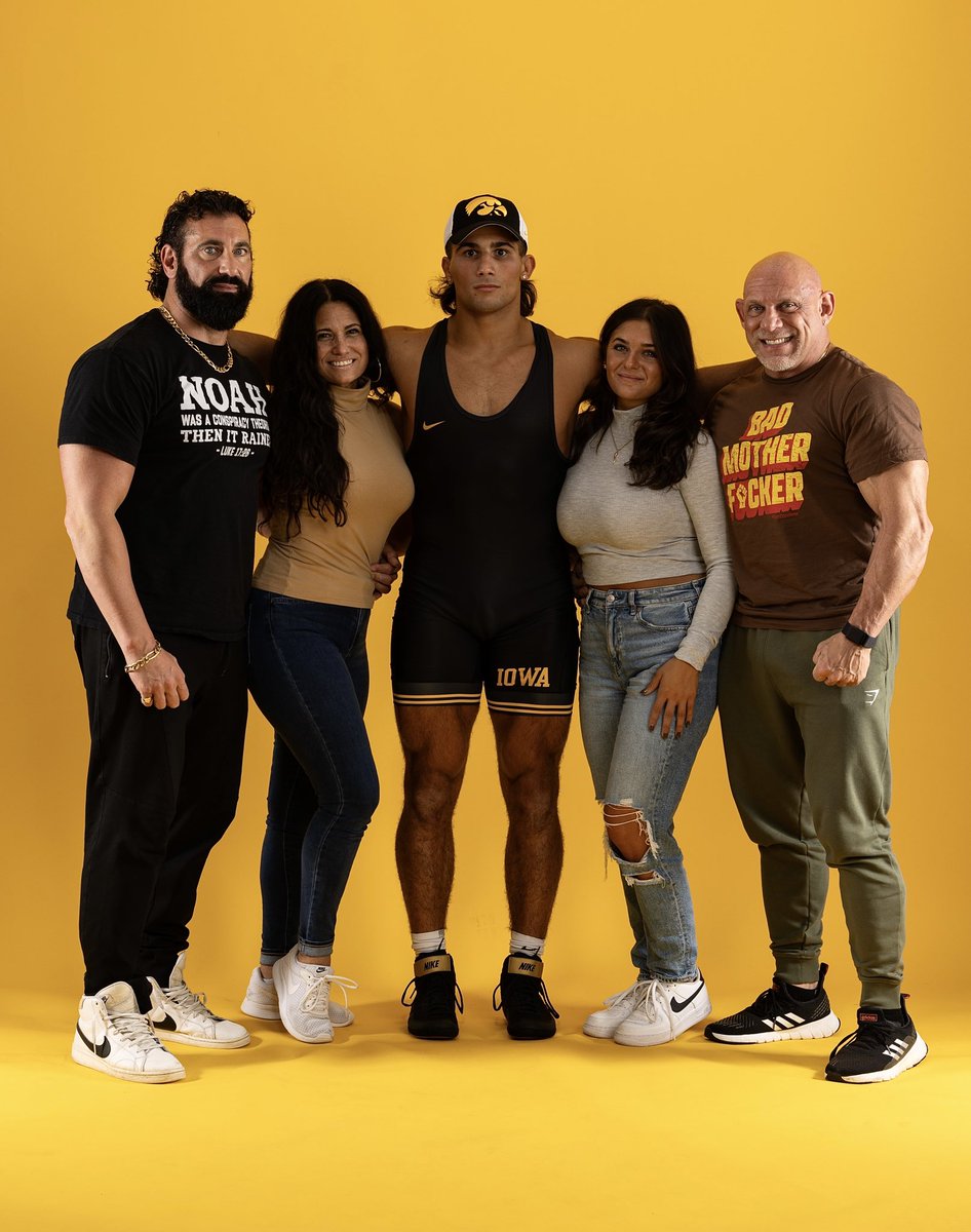 AJ Ferrari tweet media