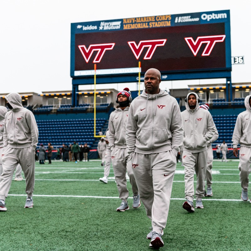 hokiesports's tweet photo. The #Hokies have arrived on the scene https://t.co/mZnc2IhtRL