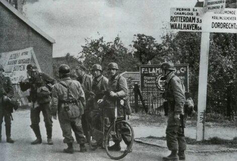mr__dgn's tweet photo. Hollanda Devlet Demir Yollarında mühendis ve üst düzey profesyonel yönetici olarak emekli olmuş yaşlı bir komşum J.V.N bana:

"Hitler'in sadece Yahudileri katlettiği büyük yalandır. Zaten Yahudiler önceden Rusya, ABD ve Britanya'ya gitmişti bile. Ben Yahudi değildim. Annem ve babamı Hitler'in ordusu katletti. Ben ve iki küçük kardeşim Nazi kampında kalıyorduk. Hitler kendi ideolojisine karşı olan herkesi öldürüyordu. Yahudiler sonsuza dek kullanacakları ve çok kârlı bir mağduriyet kartı edindi ve onu acımasızca da kullanıyorlar" demişti.

Devamla:

"Dünya'da savaş, terör, kaos ve ekonomik kriz yoktur; #İsrail ve #Yahudiler vardır" demişti.

Gelinen noktada müteveffa komşumun dediklerinin tamamı doğrulandı.