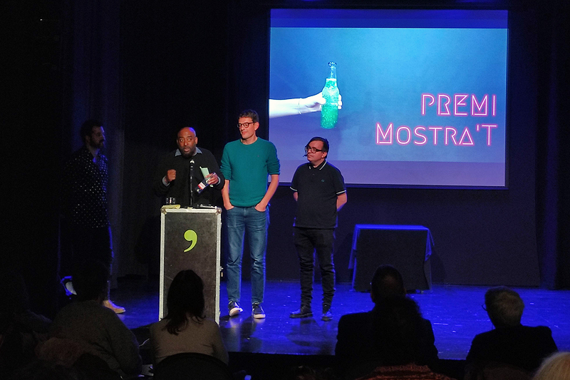 CcivicsBCN's tweet photo. 🏆 Vols conèixer els 5 premis 🎭 #MostraT que entrega el @parcsandaru?
➡️ Llegeix-ne la crònica: 👉 https://t.co/HCVGZp5C2l https://t.co/GR8LXKUHEv