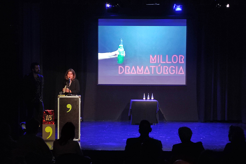 CcivicsBCN's tweet photo. 🏆 Vols conèixer els 5 premis 🎭 #MostraT que entrega el @parcsandaru?
➡️ Llegeix-ne la crònica: 👉 https://t.co/HCVGZp5C2l https://t.co/GR8LXKUHEv