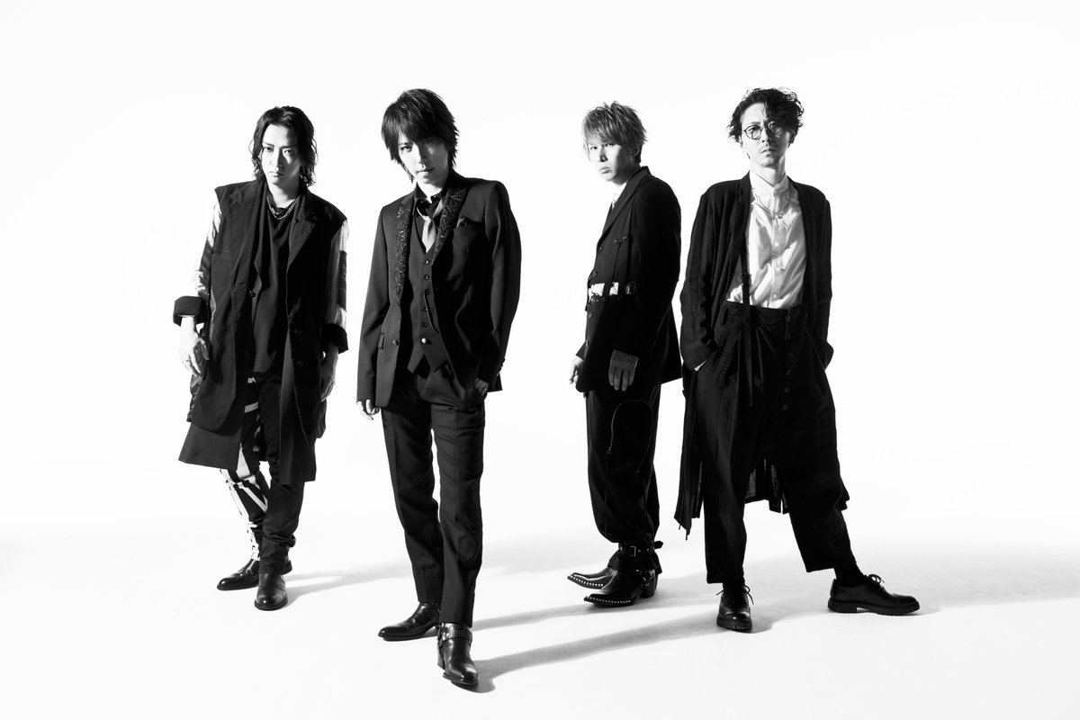 SID (シド): New Look
vk.com/wall-26788782_…

#jrock #visualkei #SID