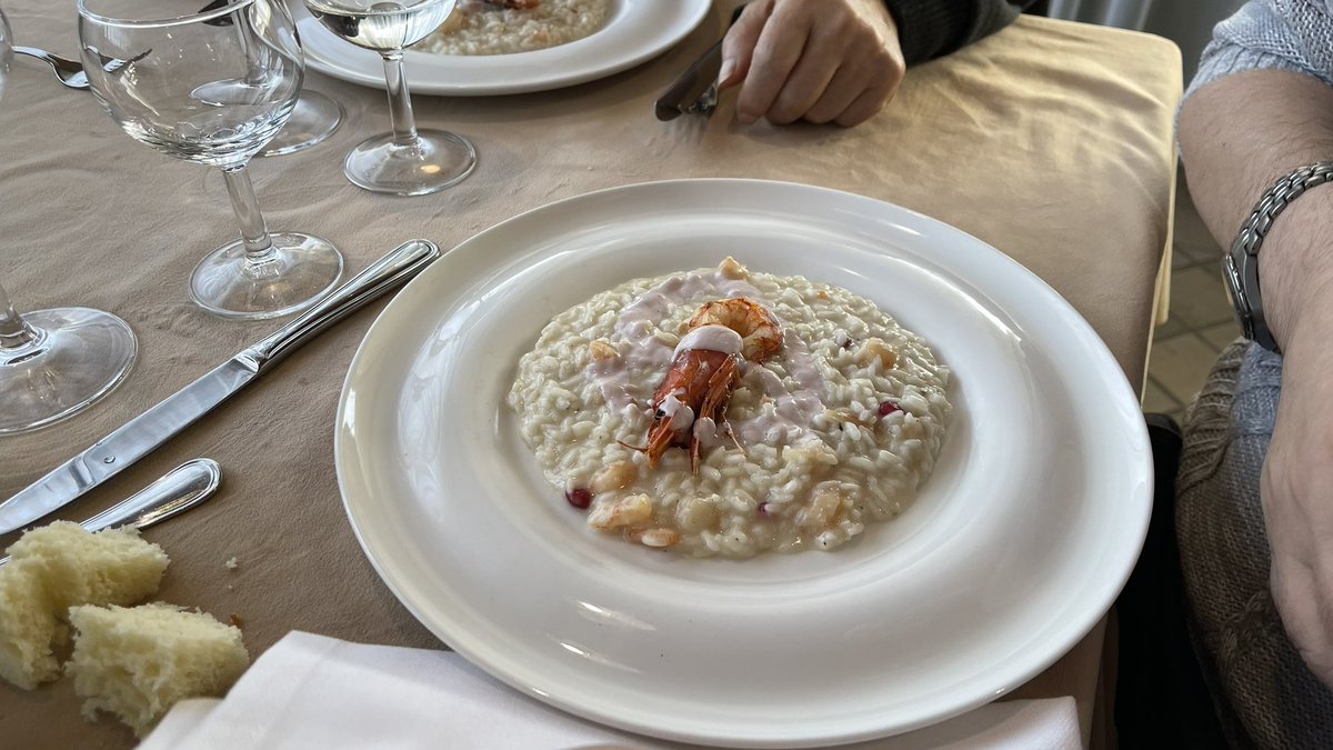 foodmenu_it's tweet photo. Il gusto è anche questo… buon appetito 😋 #27dicembre #gusto #taste #menudigitale https://t.co/YyiO1qs7sn