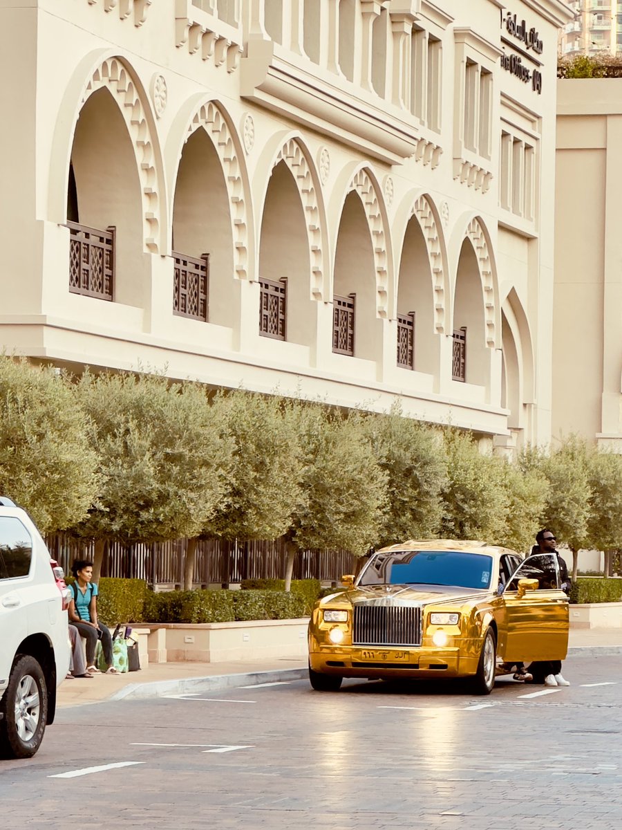 corporalriseing's tweet photo. Back to Dubai Habibi 🇦🇪⚡️ https://t.co/DuWiIbvkno