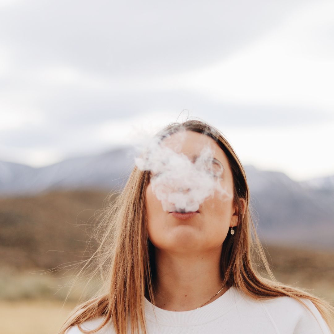 Kayacannabisco's tweet photo. When in doubt, smoke it out. 🍃

#humpday #KayaColorado #colorado #happiness https://t.co/AFrSEypGVN