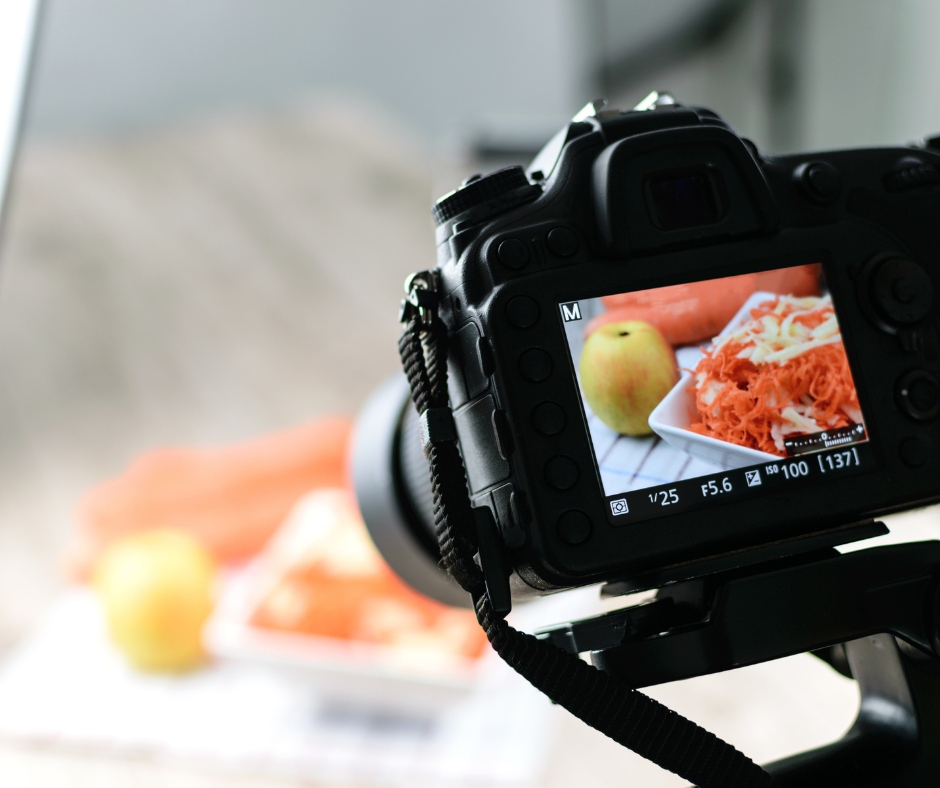 ReggioHaley's tweet image. Why are #QualityImages important?

👉They communicate that you are a professional.
👉They help build #BrandIdentity.
👉They catch the audience's attention.

Email us today at Info@thesocialmedialady.biz and let the #SocialMediaLady take your #Business to the next level!