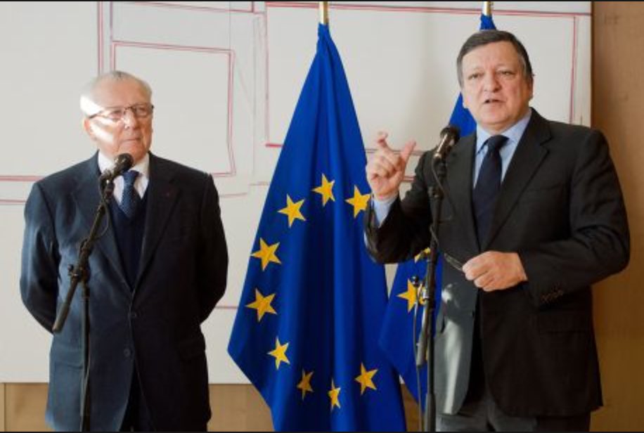 With the death of Jacques Delors, former President of the European Commission, with whom I had the honor of collaborating, we have lost an extraordinary leader. He combined the 'small steps' of European integration with the ideal of a united Europe. Thank you, dear Jacques!