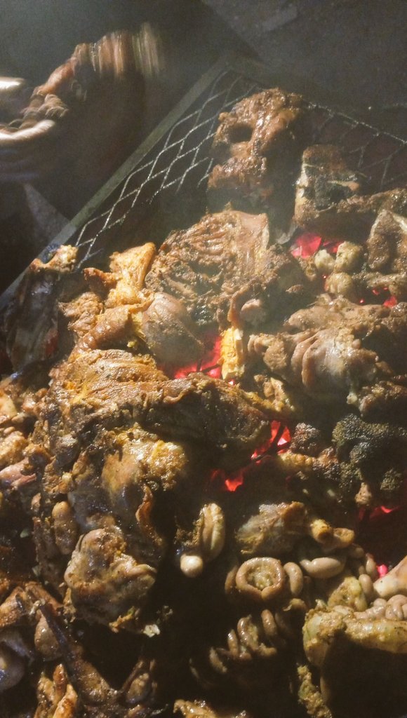 jvshmusick's tweet photo. NOAH'S ARK ON A GRILL 
📍JOS! @Littyglobal https://t.co/4bTGBUy1yW