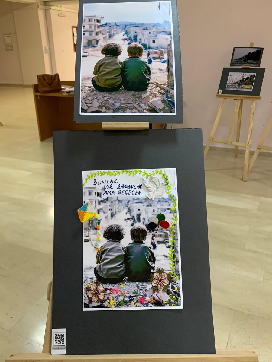 mucellaxan's tweet photo. FİLİSTİN İÇİN BİR PARÇA NAKIŞ, ÇOKÇA UMUT
Van Yüzüncü Yıl Üniversitesi Geleneksel El Sanatları Bölümü Öğrencileri ve Öğr. Gör. Zübeyde Tapan Aydın’ın hazırladığı sergi. 
#BirParçaNakışÇokçaUmut #NakıştakiDireniş
#BirParçaNakışÇokçaUmut #NakıştakiDireniş https://t.co/P02kgBRCER