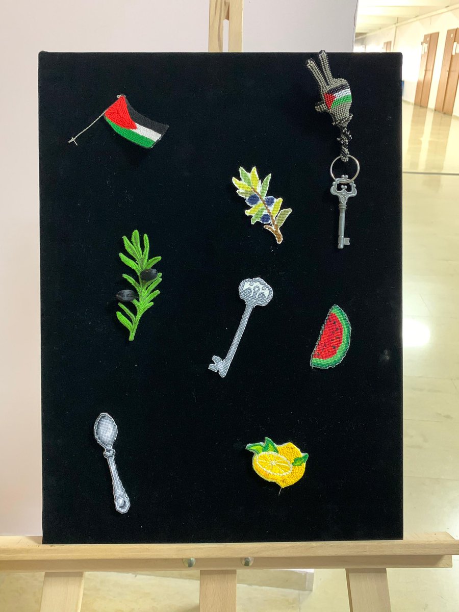 mucellaxan's tweet photo. FİLİSTİN İÇİN BİR PARÇA NAKIŞ, ÇOKÇA UMUT
Van Yüzüncü Yıl Üniversitesi Geleneksel El Sanatları Bölümü Öğrencileri ve Öğr. Gör. Zübeyde Tapan Aydın’ın hazırladığı sergi. 
#BirParçaNakışÇokçaUmut #NakıştakiDireniş
#BirParçaNakışÇokçaUmut #NakıştakiDireniş https://t.co/P02kgBRCER