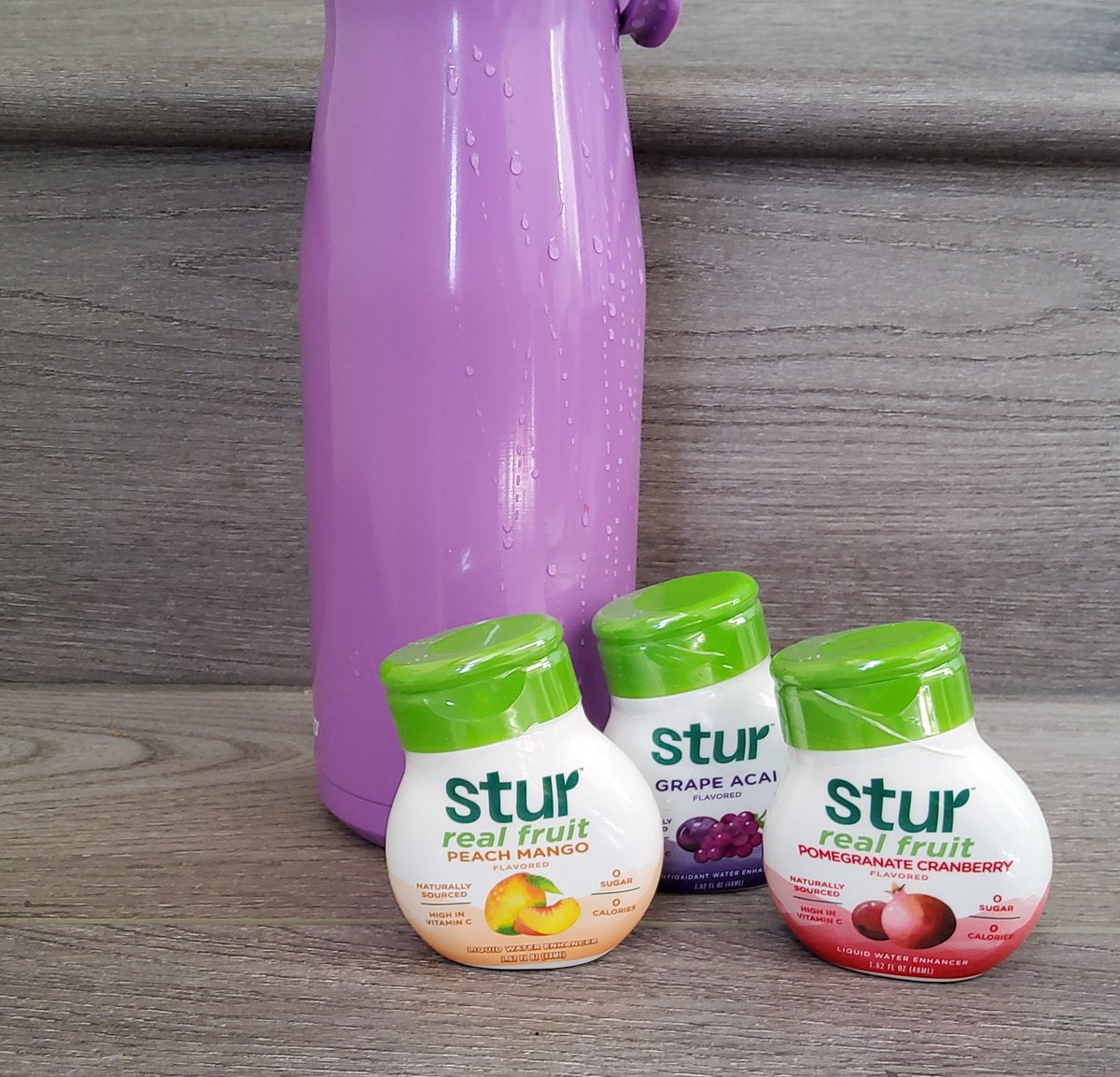 momknowsbest15's tweet photo. The best way to drink more water. These flavor drops are amazing and made with natural fruit ingredients and no sugar. ~ Get yours here ~ https://t.co/evJWjVUMOm
#mocktails #flavoredwater #Waterdrops #stur #waterchallenge #sturwaterdrops https://t.co/MZMfR8P8R0