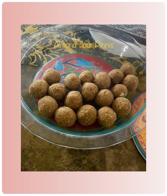 Ingleability's tweet image. Almost half of these are already gone. Making and baking things with almond flour is my new hobby these days.