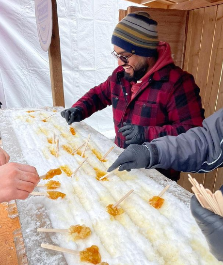 BBishopAirport's tweet image. Save the date! The Sweetest event of the year – Sugar Shack TO is making its return to Toronto’s waterfront on March 9 &amp;amp; 10. 

We are proud to once again sponsor this festival celebrating all things maple. 🍁

Learn more: sugarshackto.ca 

 #sugarshackTO #atthewaterfront