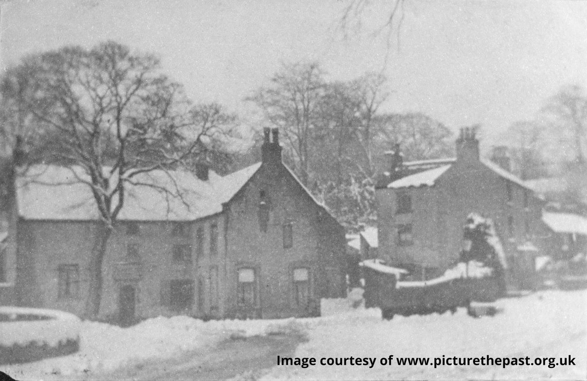 A lovely photo of The Talbot public house in Belper in the snow in the early 1900s. The Talbot Inn was built in the mid-17th Century and is still open today. 

#HBAHPubs #EYAFestive