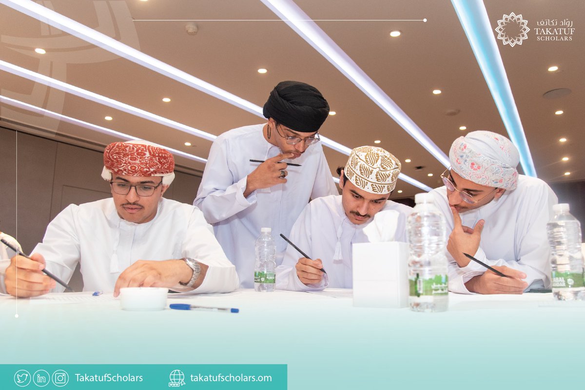 takatufscholars's tweet photo. أختتم الخريجون لقاء نهاية العام بتقديم فعاليات مرحة من فريق شبكة خريجي روّاد تكاتف.

#TakatufScholars #TSPAN https://t.co/Ob1cUNRwIY