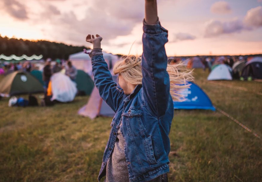 festsurvival's tweet photo. Tickets are in hand, morale is high, it’s festival time! Before you embark on your musical adventure, hit up this to-do list and make sure you are ready to roll problem-free! 🎒

#festivals #music #musicfestivals #festivallife #festylife 

https://t.co/xZhluUn3pX https://t.co/IBa9o3uomI