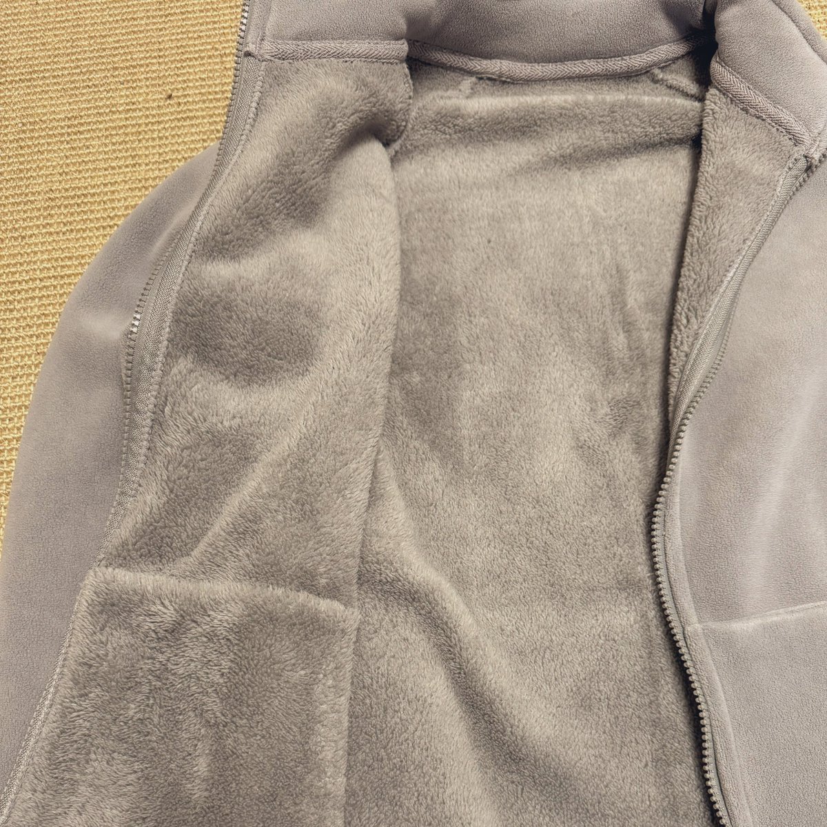 Frey轰轰 tweet media