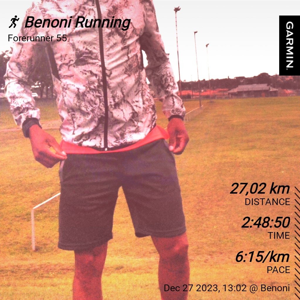 MrTrapnlos's tweet photo. #Trapnlos
#IPaintedMyRun
#TrapnlosTraining
#RunAlex
#WatermelonGang
#AdreachAlex10k
#RejamileageChallenge
#EthekwiniBestofTheBestMarathon
#RunningLeadershipChallenge
Nice and slow
Slow is smooth, smooth is fast 👌 👌 👌 👌 👌 https://t.co/ExQwdp4pNV