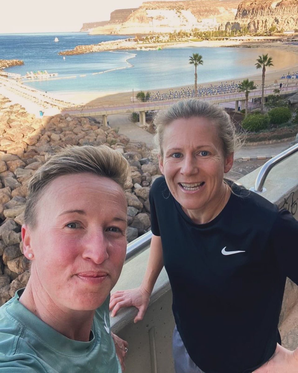 Morning Runs together on holiday are the best 💪. Made it to the next town this morning ☀️ 🏃‍♀️