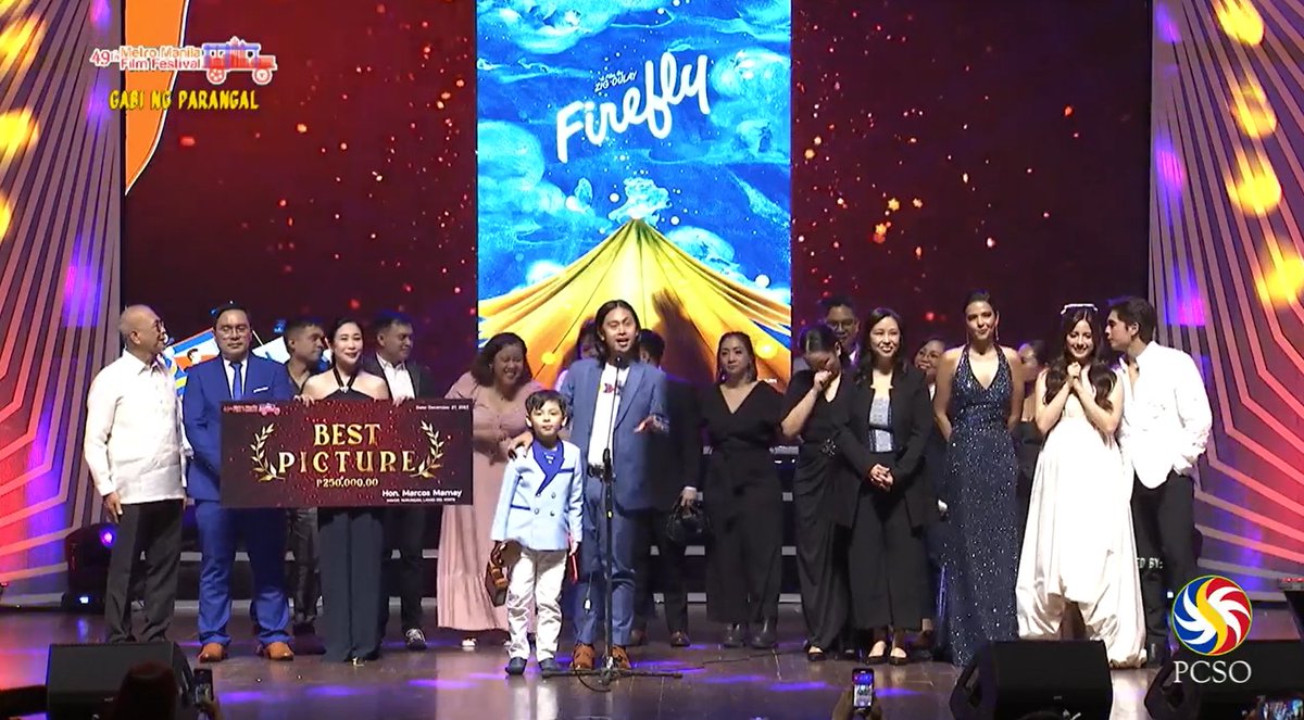 PhilippineStar's tweet photo. 'FIREFLY' BAGS MMFF BEST PICTURE 🏆👏

The fantasy film "Firefly" takes home the #2023MMFF Best Picture award during the MMFF Gabi ng Parangal on Wednesday.

Firefly stars actress Alessandra de Rossi and child actor Euwenn Mikaell, who bagged the Best Child Performer. (Facebook/MMFF)