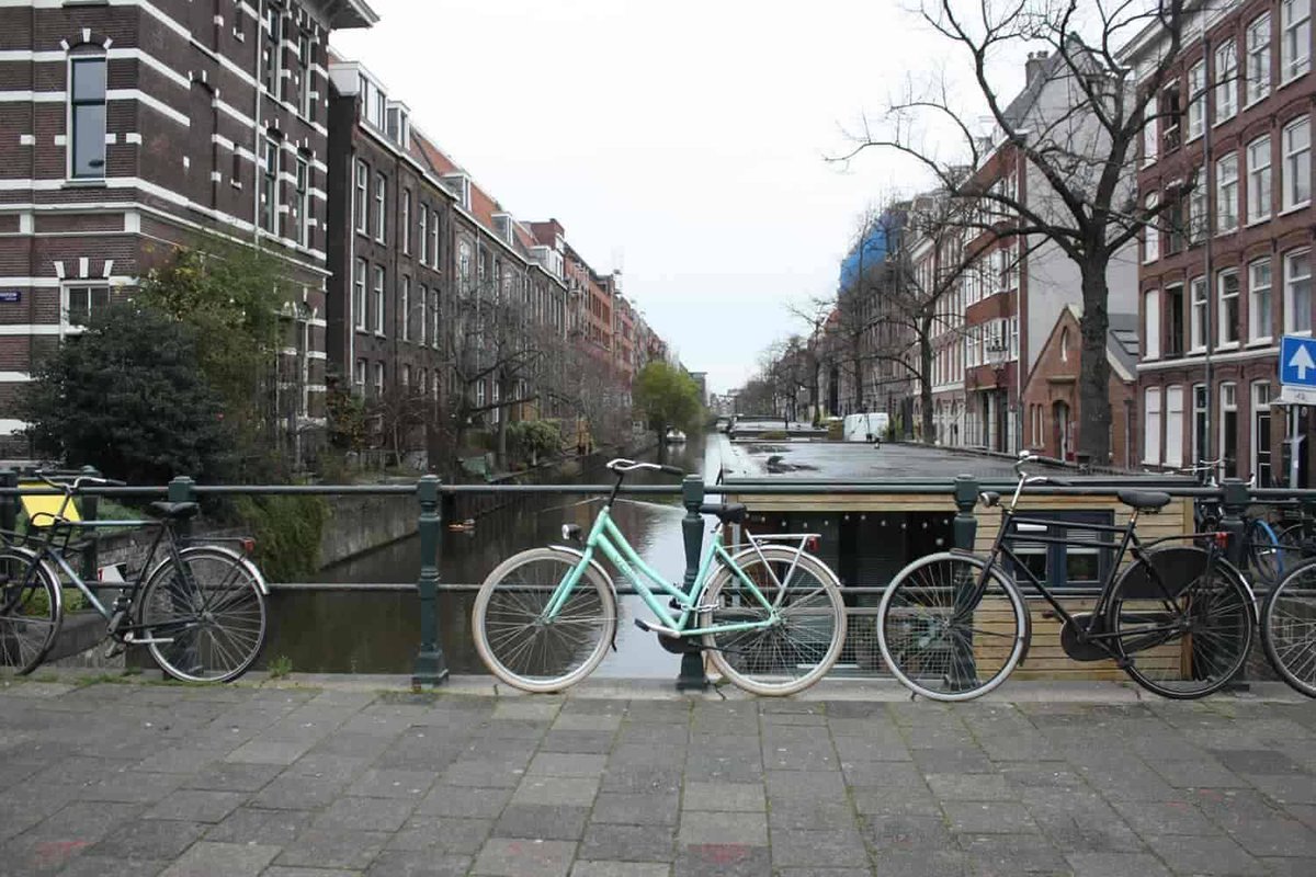 theveganword's tweet photo. Planning a trip to Amsterdam next year? Check out my guide to vegan Amsterdam!  https://t.co/M3zIIwsBls https://t.co/F61xh0hoT9