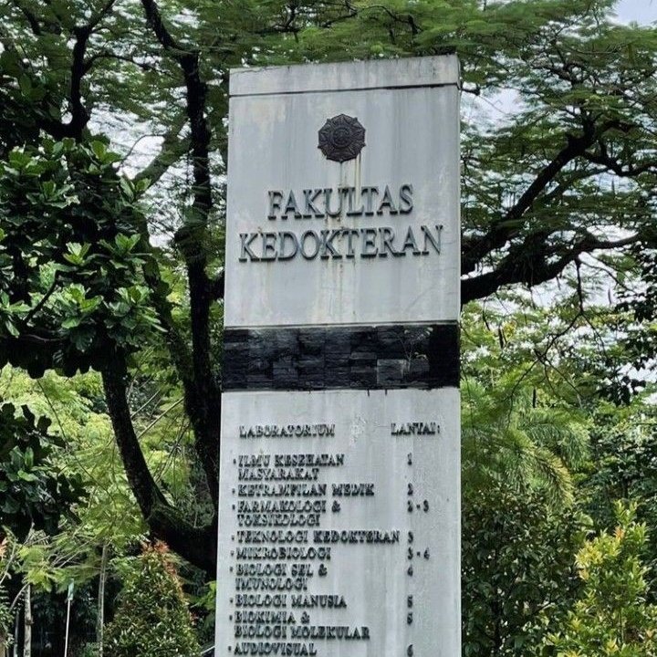 gapthingy's tweet image. konsepnya she fell first he accept her‼️‼️‼️ harus bgitu🤛🏼