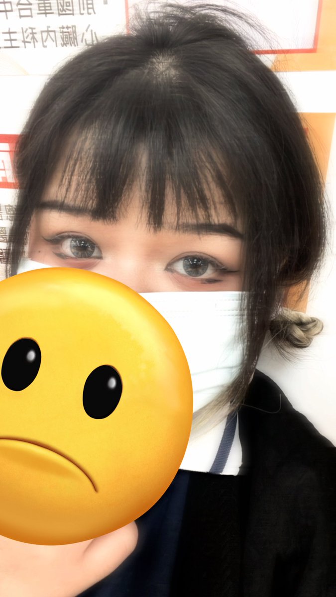最近有一種莫名的無聊感 無所事事但又好像沒很多空閒時間 整天都在累 而且感覺一天比一天醜聲音也感覺變低了🥺上班也沒勁了 頭髮又掉很多不知道會不會禿頭 工作面試也去了 但感覺一年過去 我還是一個廢人欸😞 https://t.co/OOhR79ZlNj