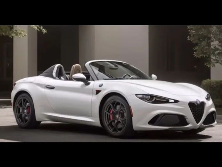 Alfa Romeo Spider render - What do you think? 🤔 More on our Instagram 👍 Vid by MOTORS 🙏 #AlfaRomeo #cars #enzari