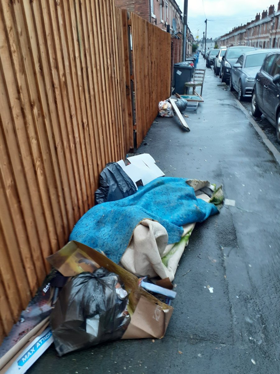 Plantzzman's tweet image. Oh it&apos;s starting to look a lot like Christmas! Everywhere I go! In Normanton #Derby