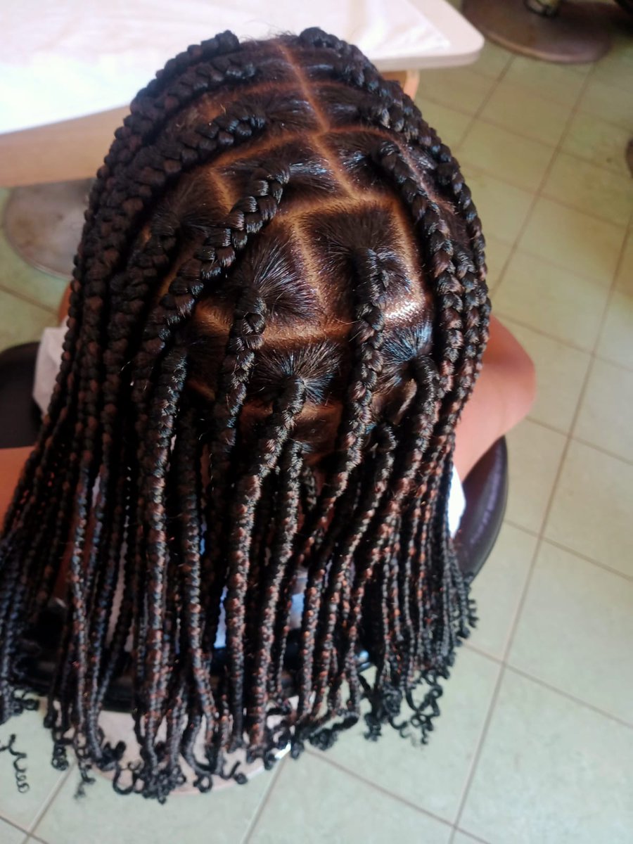 Nyalibeautyblsm's tweet image. Elevate your look, one strand at a time! 💖✨ Nyali Beauty Blossom is your passport to a world of stunning hairstyles. Unleash the beauty within! 💇‍♀️🌺 #HairGoddess #NyaliBeautyBlossom #StrandStyle