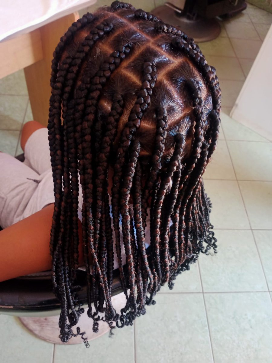 Nyalibeautyblsm's tweet image. Elevate your look, one strand at a time! 💖✨ Nyali Beauty Blossom is your passport to a world of stunning hairstyles. Unleash the beauty within! 💇‍♀️🌺 #HairGoddess #NyaliBeautyBlossom #StrandStyle