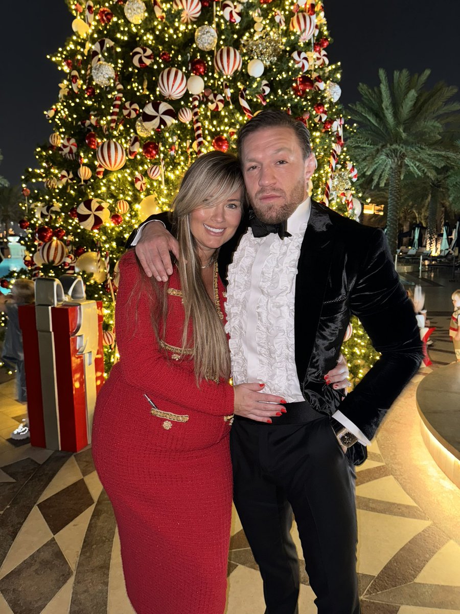 Conor McGregor tweet media