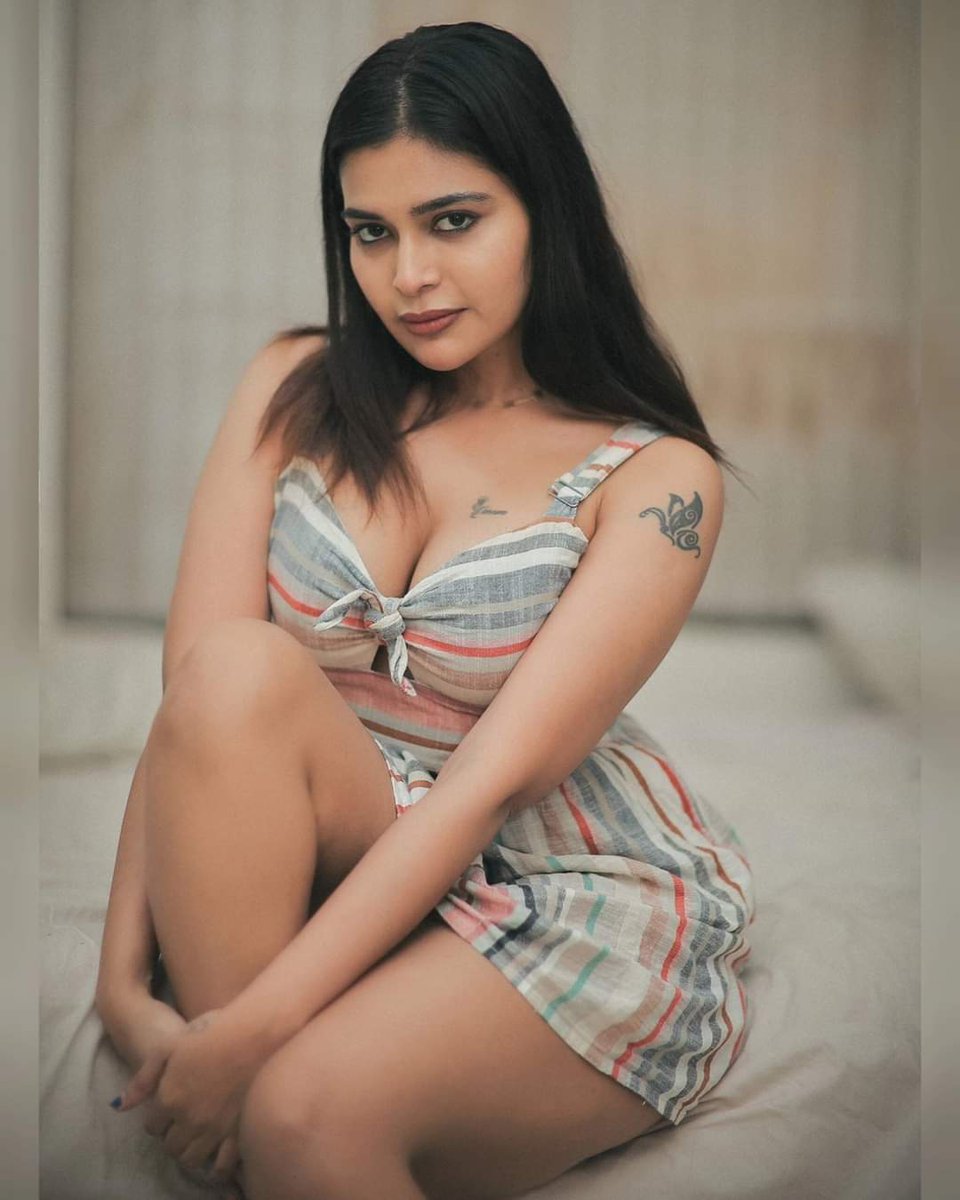 DishyCinema's tweet photo. Dharsha Gupta 😍😍😍

#IndiaGlitz #tamilactors #tamilcinema #TamilCinemaNews #tamilcinemaupdates #TamilCinemaNewsLatest
#kollywoodcinema #tamilcinema #kollywoodactors #actors #tamilactors #TamilCinemaNews #kollywoodupdates #kollywoodnews https://t.co/mQ5k17p1KT