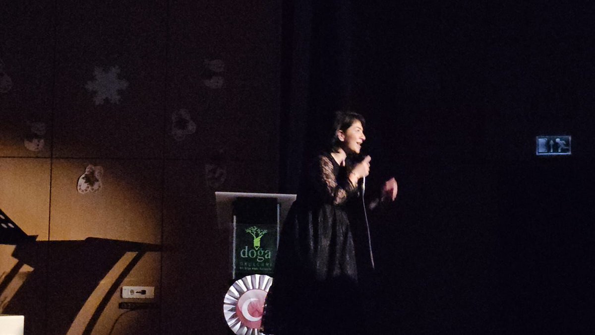 “Barış Manço ve Çocuk Şarkıları” konserimizi gerçekleştirdik. Adam Olacak Çocuklar sahnede birbirinden güzel şarkılar söyledi. Bu güzel organizasyon için müzik öğretmenimiz Nurşen Çalışkan’a teşekkür ediyoruz.   <a href="/DogaOkullari/">Doğa Koleji</a> <a href="/emineyhs/">Yasemin Hür</a> <a href="/ilkay04cakir/">İlkay Çakır</a> <a href="/ZalogluFetiye/">fetiye zaloğlu</a> <a href="/edaayazgann/">Eda Yazgan</a>