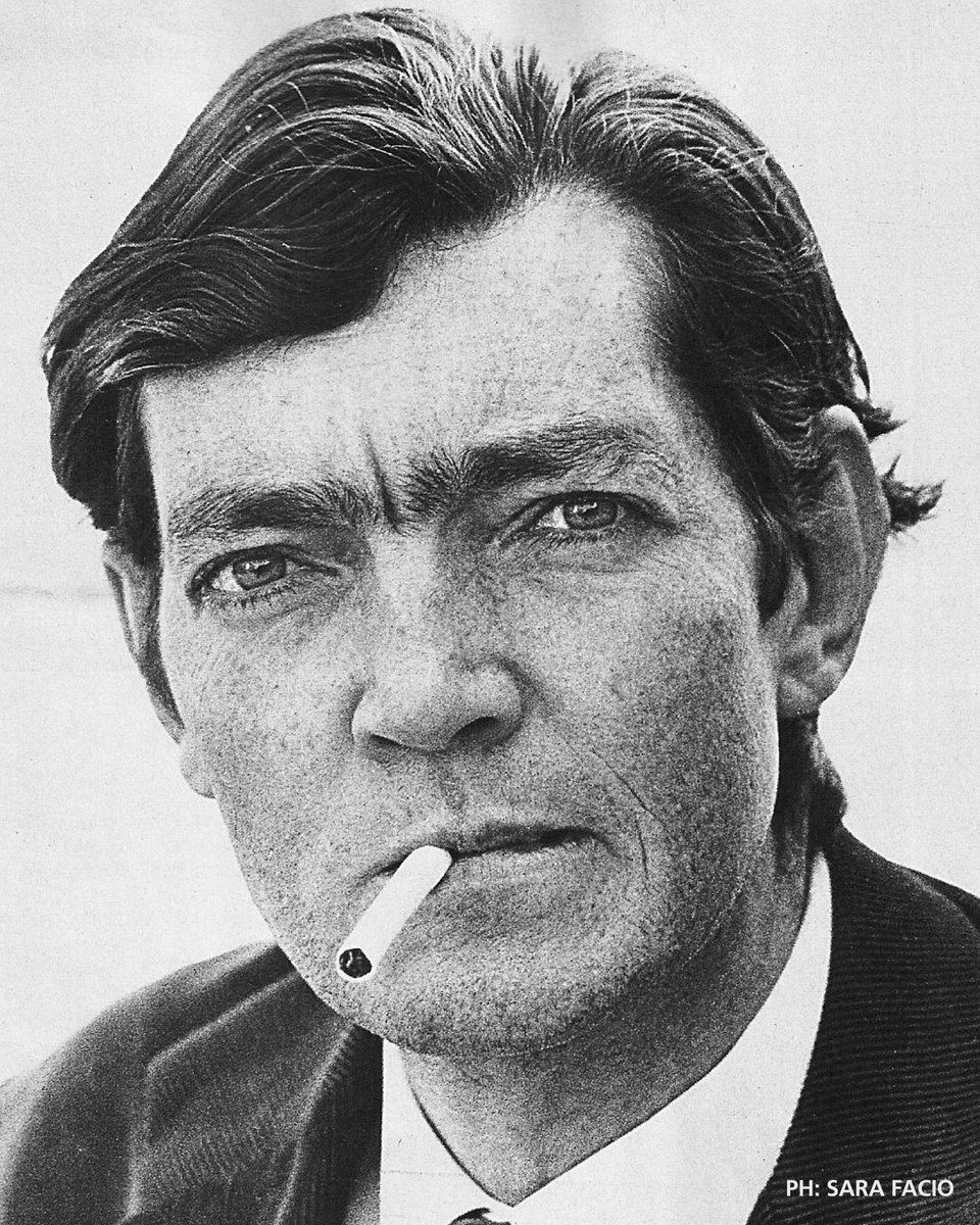 FnaArgentina's tweet photo. El 12 de febrero se cumplen 40 años de la partida de Julio Cortázar. En el Fondo Nacional de las Artes ya estamos preparando un homenaje que será inolvidable. https://t.co/HYOt9w8gdi
