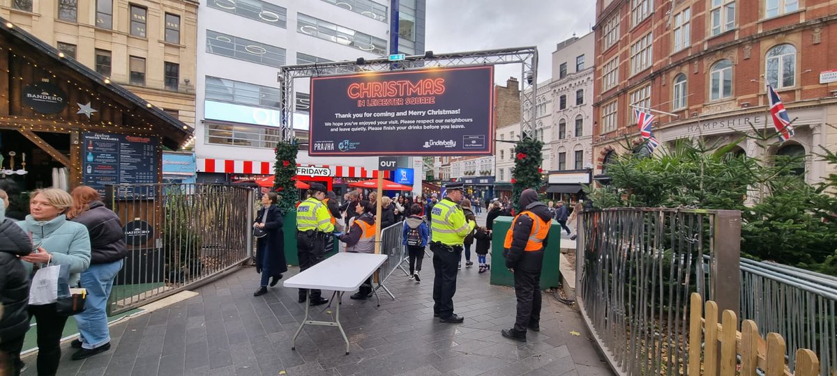 metpoliceuk's tweet image. 👀Our specially-trained #ProjectServator officers are on the lookout for suspicious activity in Leicester Square, Covent Garden and other crowded places.

Stay vigilant when you’re out celebrating. 

Report anything suspicious on 0800 789 321 or at gov.uk/ACT