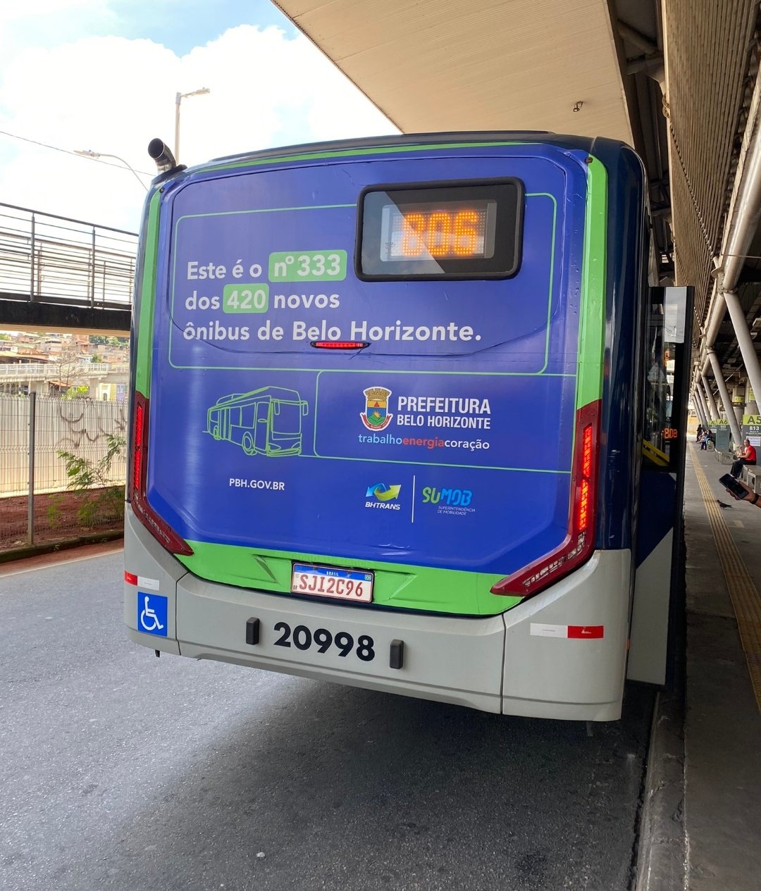 Ônibus de número 333