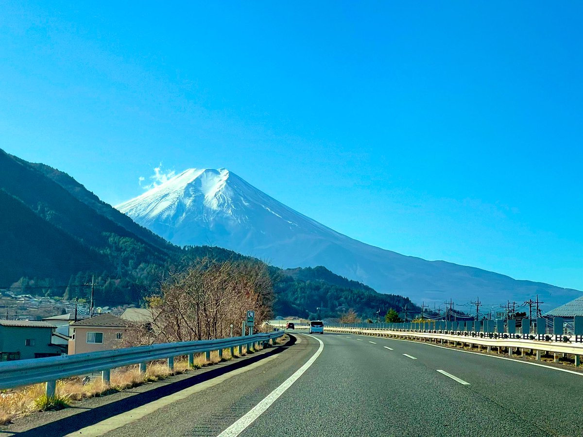 Boombook30's tweet photo. 富士山をぐるっと一周して来た話(о´∀`о)
#フォレスター
#xtedition
#fujiyama https://t.co/fTbJPWGWlX