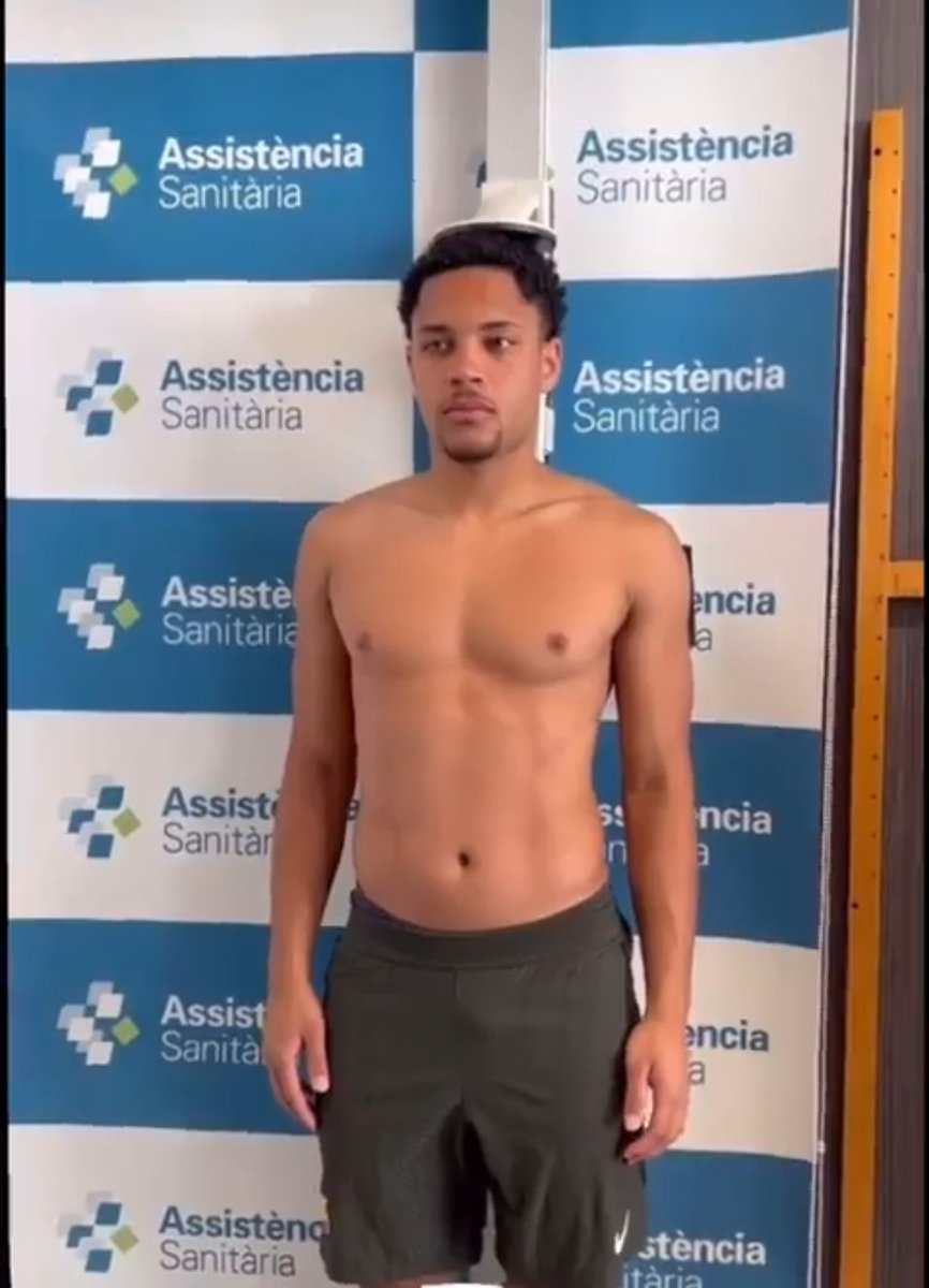 DanikRM_'s tweet photo. El físico de Endrick // el de Victor Roque

La diferencia es absurda 🥵🤫 https://t.co/VorcHoCky9
