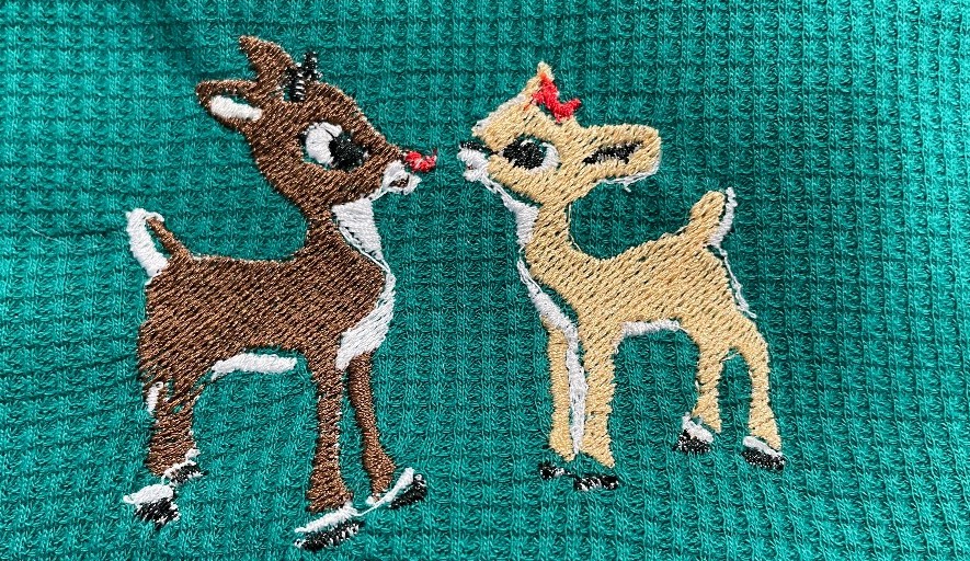 ahml's tweet photo. No longer under wraps...holiday gifts made at the Makerplace! β€οΈ β€οΈ all the personal touches!! https://t.co/DEFxs2nXat
#AHMLMakerplace #madebyhand #create #customgifts https://t.co/mGg3W2EIbL
