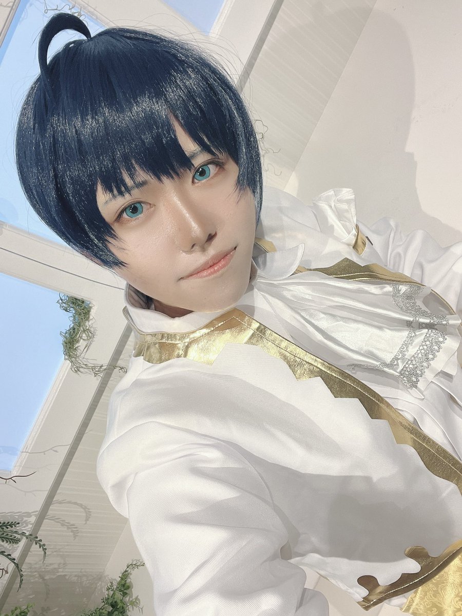 ShiMa_at_cos's tweet photo. 紬さんお誕生日おめでとうございます！🥚穏やかで周りを自然と癒すような優しいオーラを持っていて。でもすごく人間らしさが高くて、どこまでも演劇に貪欲なところが素敵だなぁと思っています🌱
2枚目お気に入りすぎて何度でも載せちゃう。素敵な一年になりますように！ https://t.co/VoTz2pnUE3