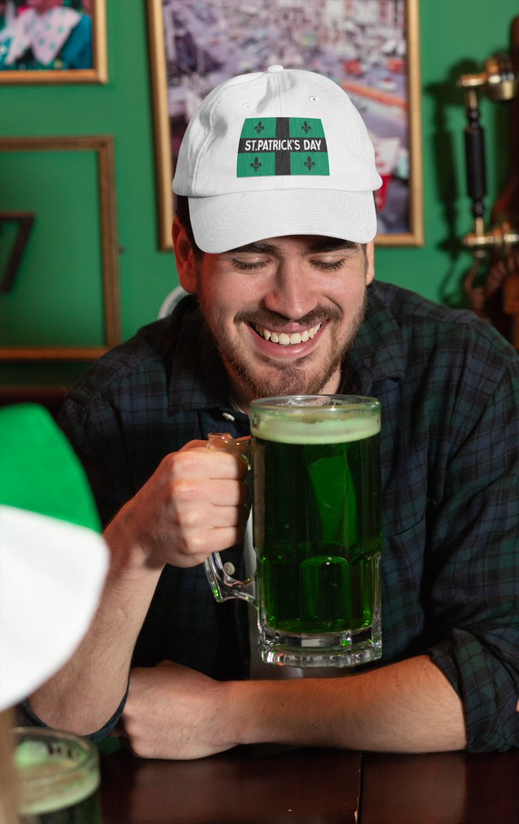 Fulldragon7's tweet photo. Pas mal fier de moi à matin, les Quebecois avec Origine Irish vont avoir leur appartenance a notre province, qu'au lieux des milliers d'autre avec les drpeau des USA.

#magriffe
#EnFrancaisSurDemande
#FunnyBoneCreations https://t.co/4NZ3yILc31
